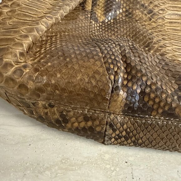 MICHAEL KORS COLLECTION GENUINE PYTHON SKORPIOS RING TOTE ITALY - Picture 3 of 12